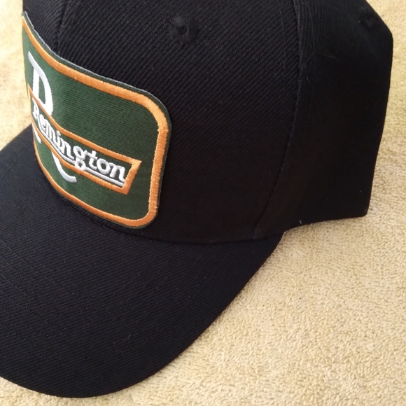 Remington Black Cap - Picture 4 of 8